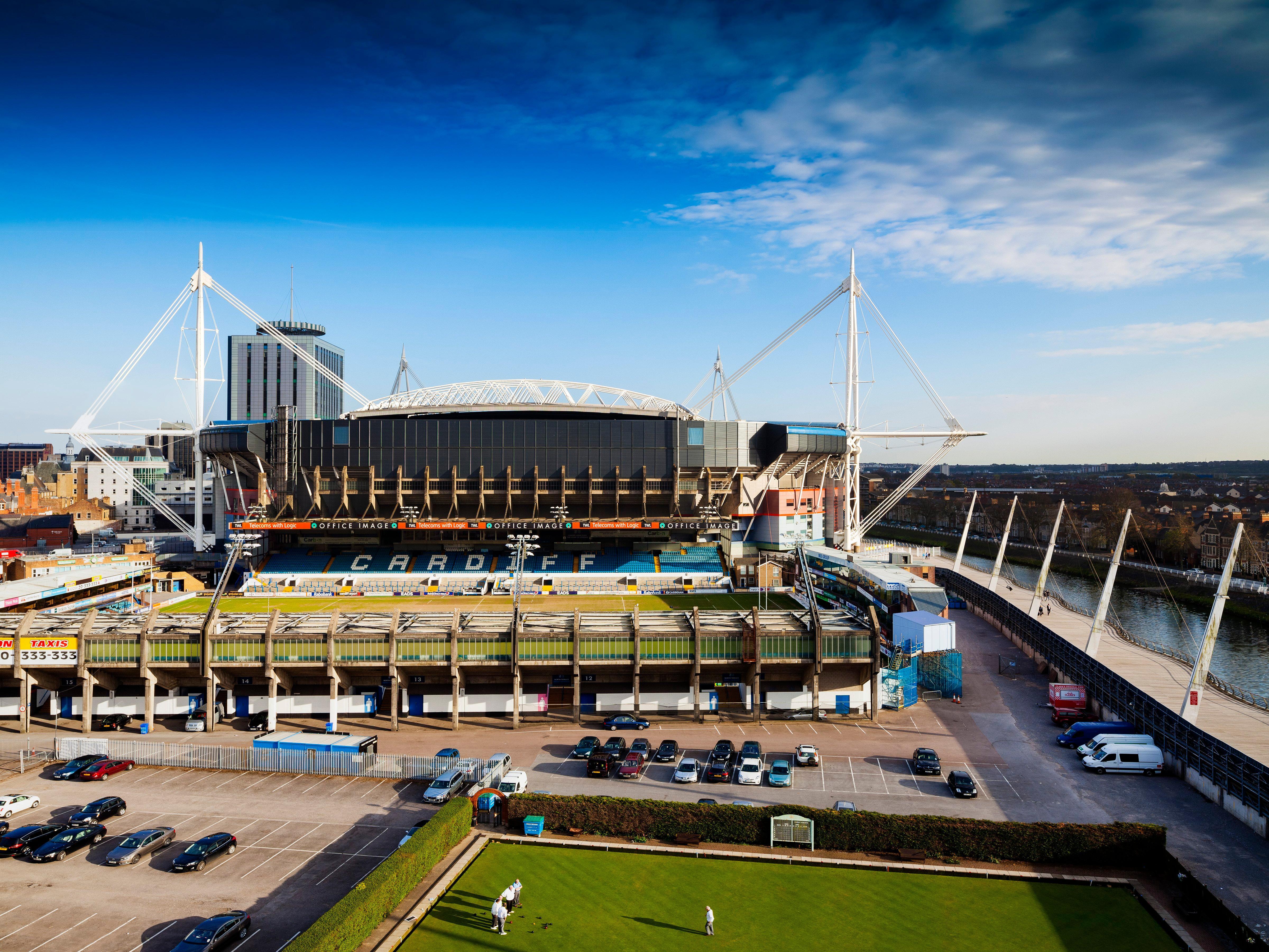 Holiday Inn Cardiff City By Ihg Exterior foto